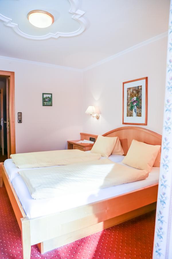 Simmerlwirt Mini-hôtel Sankt Leonhard (Grodig)